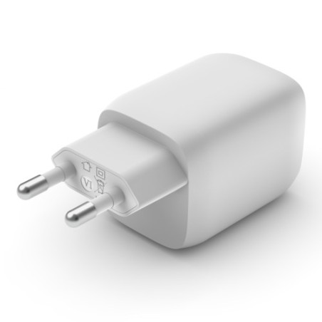 13257-Belkin WCH013vfWH Portatil, Smartphone, Tableta Blanco Corriente alterna Carga rapida Interior